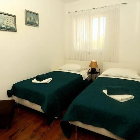 Apartment Hermes