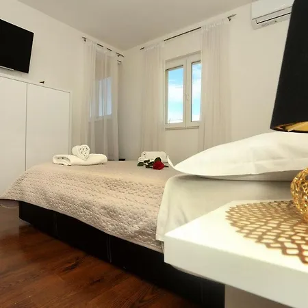 Hermes Apartment Trogir